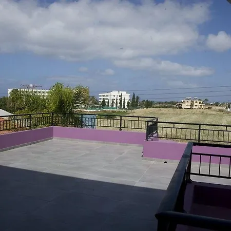 Neptune Paphos 코럴베이