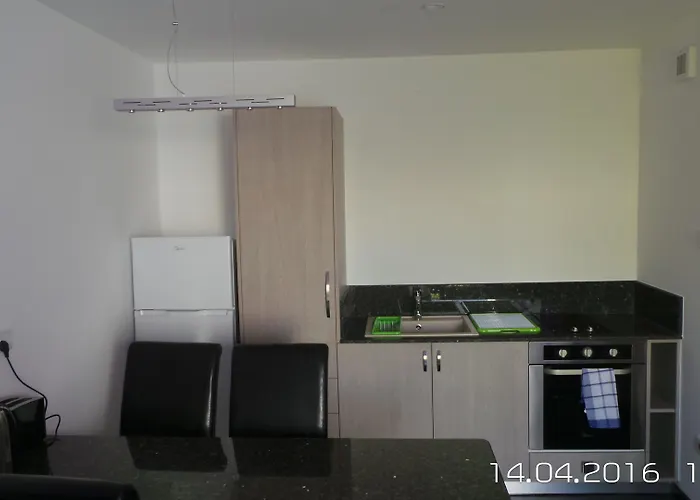 Neptune Paphos Aparthotel 4*