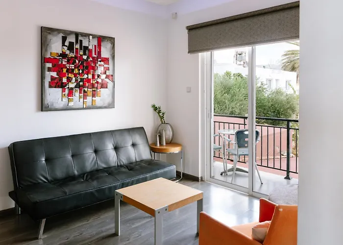 Aparthotel Neptune Paphos Coral Bay