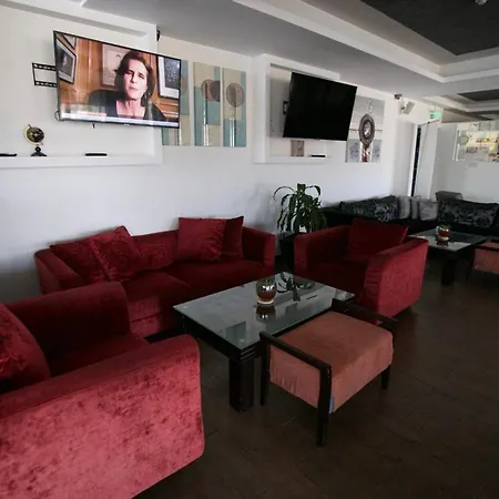 Aparthotel Neptune Paphos Coral Bay