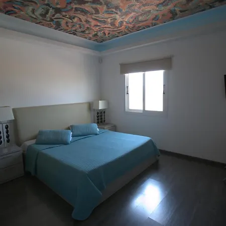 Neptune Paphos 3*