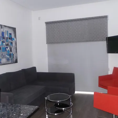 公寓式酒店 Neptune Paphos 4*