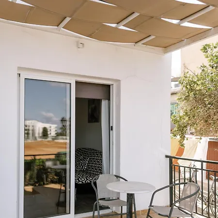 Neptune Paphos 珊瑚湾