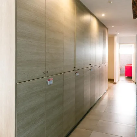 公寓式酒店 Neptune Paphos 珊瑚湾