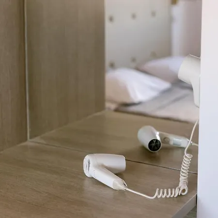 Neptune Paphos 4* 珊瑚湾