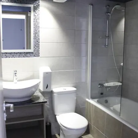 Aparthotel Neptune Paphos