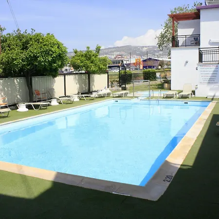 Aparthotel Neptune Paphos