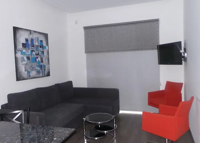 Aparthotel Neptune Paphos 4*