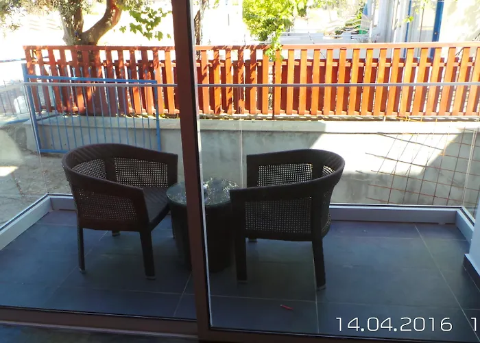 Neptune Paphos 4* Korall-öböl