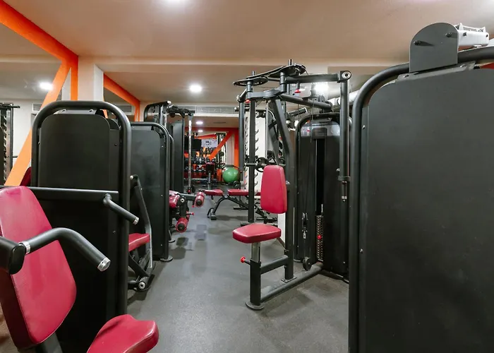 Neptune Paphos 4* Korall-öböl