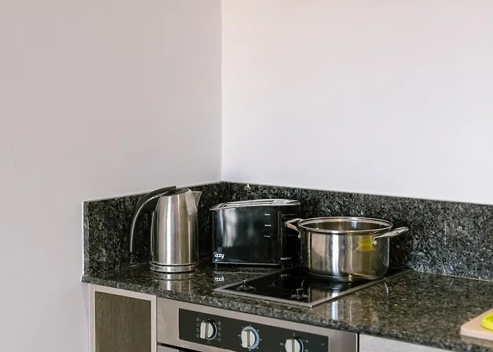 Apartmanhotel Neptune Paphos 4*